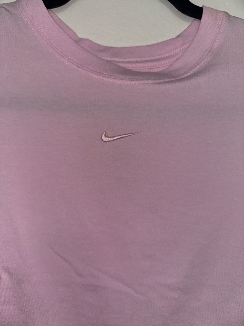 Nike Women's Pink Cropped Crew Tee - Picture 3 of 6